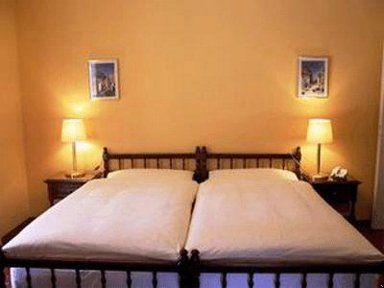 Elite Hotel 3*